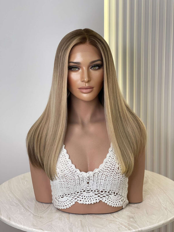 Champagnerblond